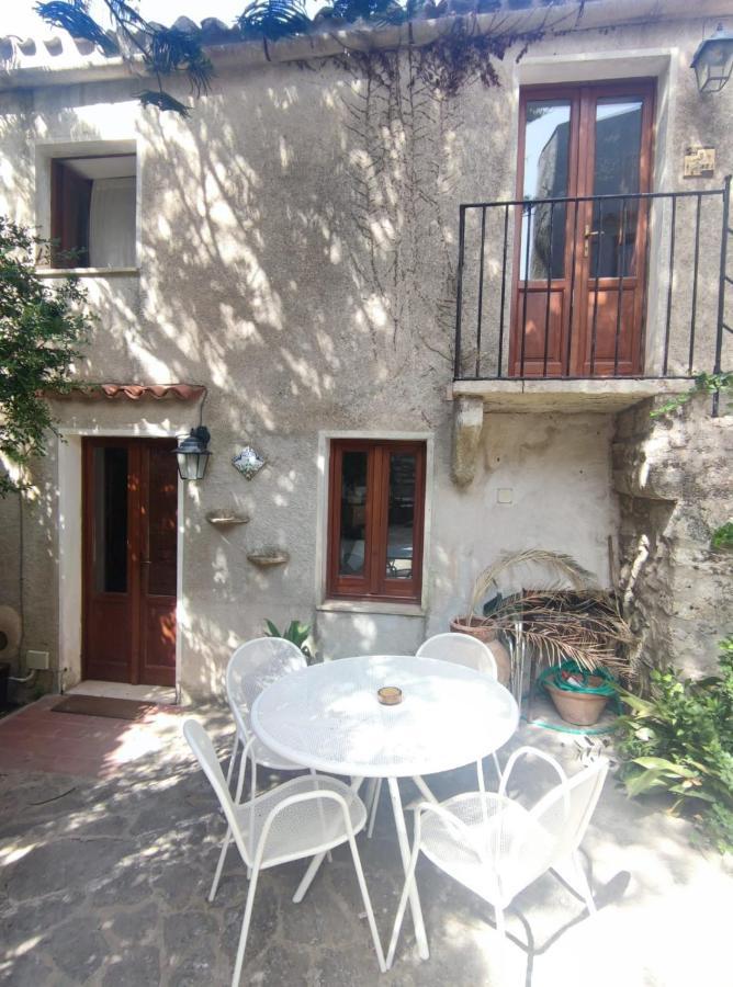 Cortile Via Sales 11 Apartment Erice Exterior photo